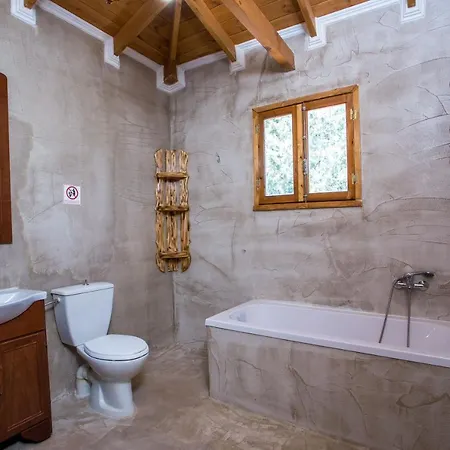 Costa Hilltop 4*