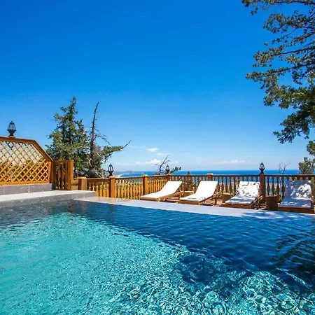 Costa Hilltop Szálloda 4*