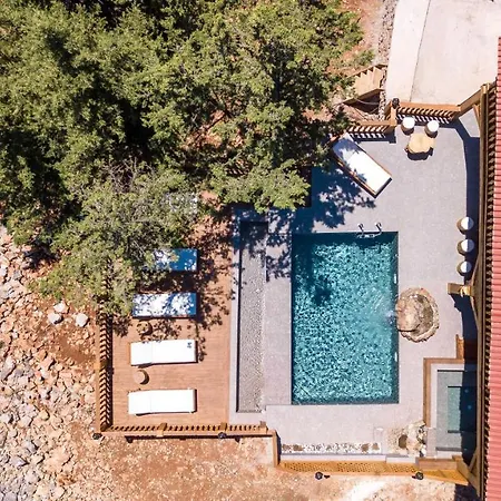 Costa Hilltop Hotel 4*